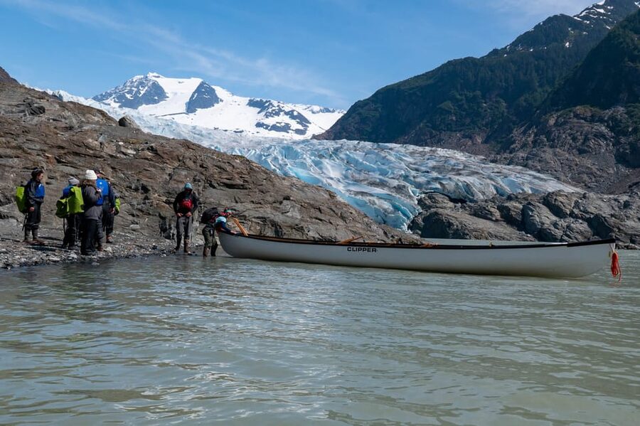 Juneau: Mendenhall Glacier Canoe Paddle and Hike - Key points to know before you book