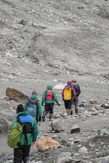 Juneau: Mendenhall Glacier Canoe Paddle and Hike - Returning with the wind behind you