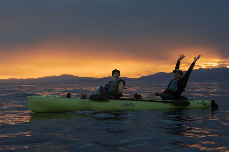 Kaikōura: Kayak Sunset Tour with Seal Sightings - Seals, photographs, and the changing light