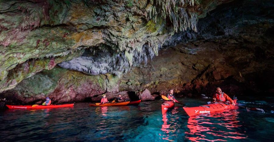 Kardamyli: Sea Kayaking With Lunch - Returning by kayak to Kardamyli