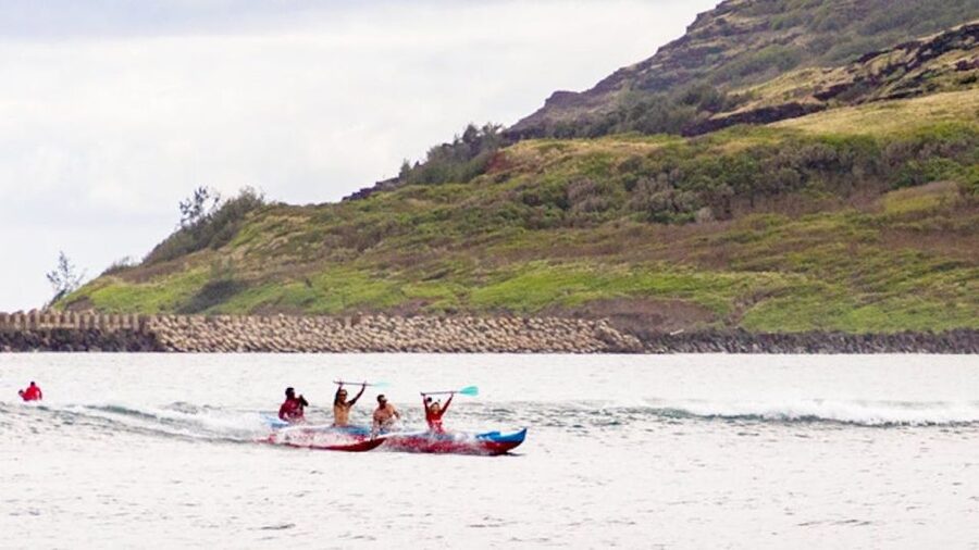 Kauai: Outrigger Canoe Surfing - Why an outrigger canoe offers a different Hawaiian experience