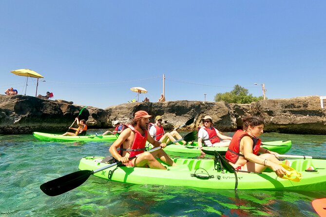 Kayak and canoe tour to Roca Vecchia and La Grotta della Poesia - Paddling along the rocky Adriatic coast