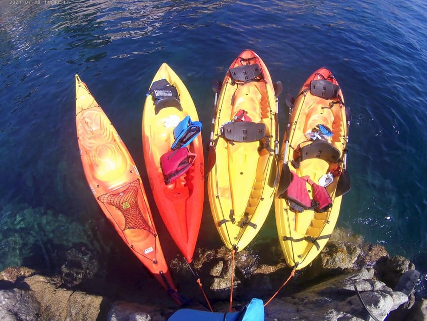 Kayak and snorkel Tour Platja d'Aro - The return paddle and what the boat adds