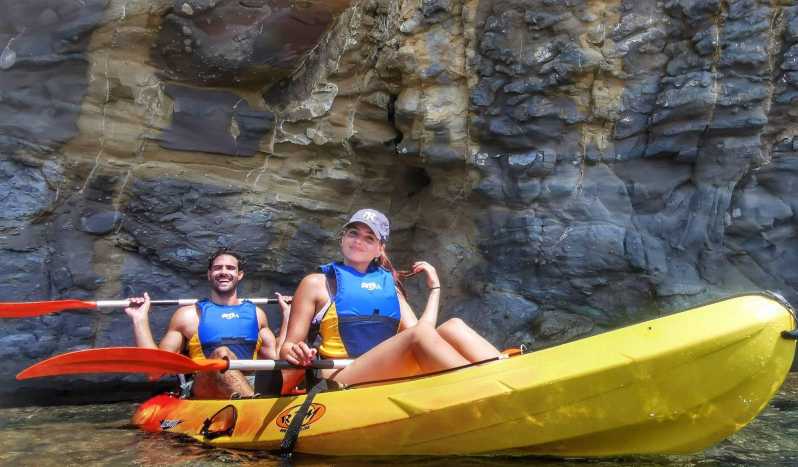 Kayak de Villajoyosa a Benidorm, El Aguilo - Cala Racó de Conill, the first coastal pause