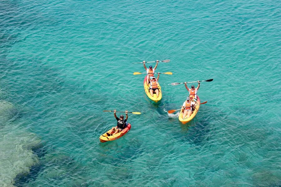 Kayak Experience in Playa Blanca - The first 15 minutes: a gentle look at the coast
