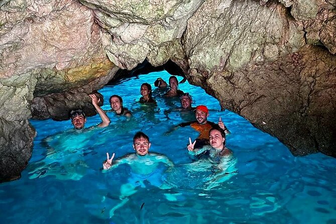 Kayak Javea Guided Cala Granadella, llop marí cave, cala en caló - Guides, family fit, and the activity level