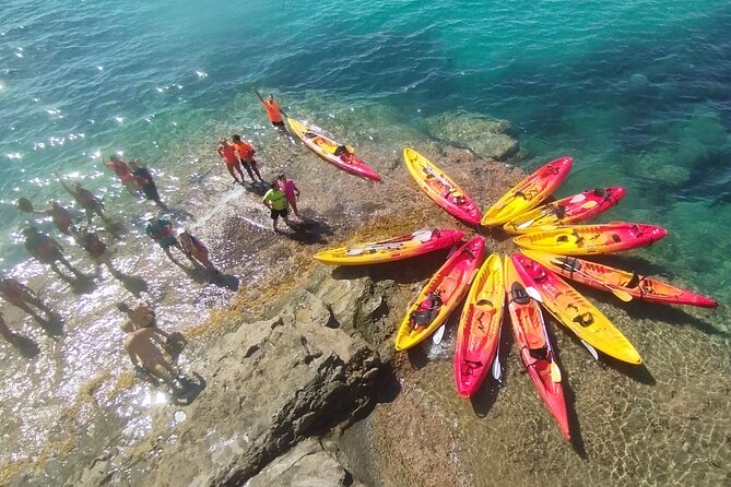 Kayak routes through the Coves of Villajoyosa - A sea-level view of Villajoyosa