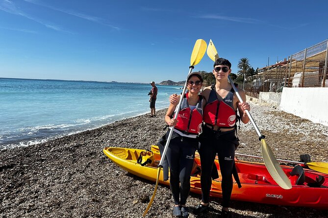 Kayak routes through the Coves of Villajoyosa - Why the guide makes a difference