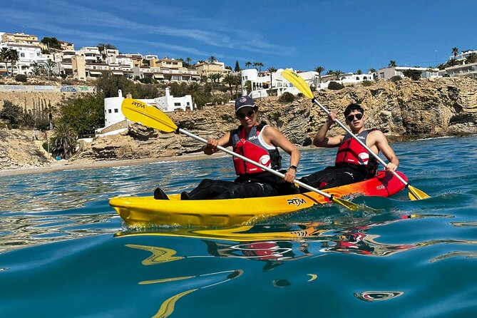 Kayak routes through the Coves of Villajoyosa - Who should think twice?