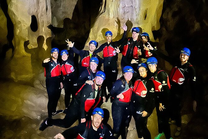 Kayak through Morro de Toix and Cueva dels Coloms - Who will enjoy this Altea outing most?