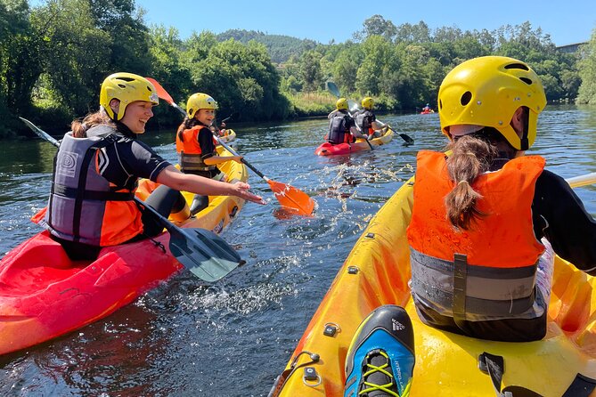 KAYAK TOUR: Descend the Beautiful Lima River - Equipment, clothing, and what to pack