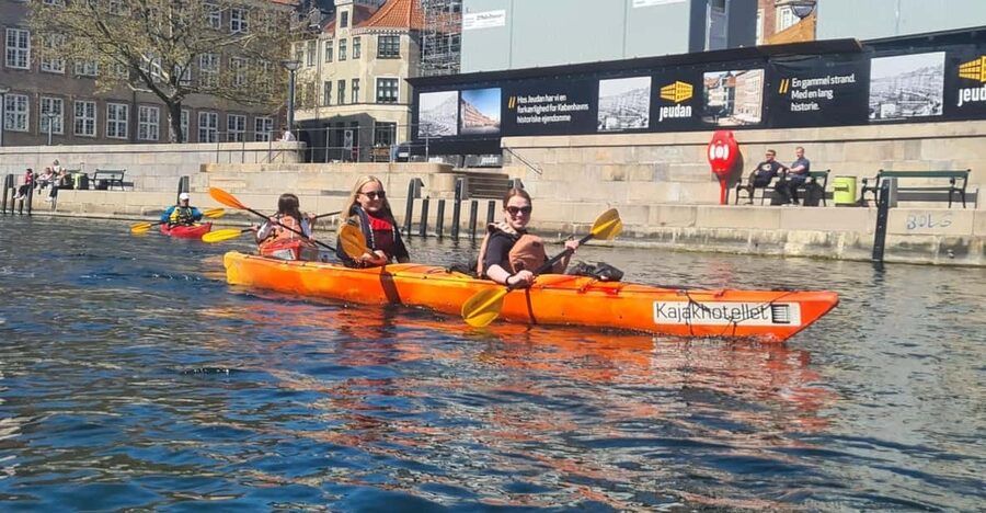 Kayak Tour in Copenhagen Harbor - June, July and August - Børsen and Copenhagen’s distinctive skyline
