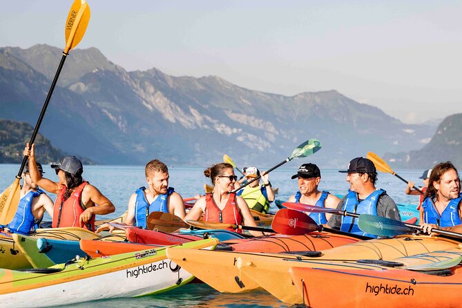 Kayak Tour of the Turquoise Lake Brienz - The value of the small-group format