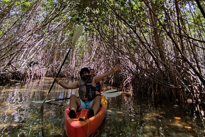 Kayak TOUR POR Laguna Nichupte Cancun - Why the mangrove channels matter