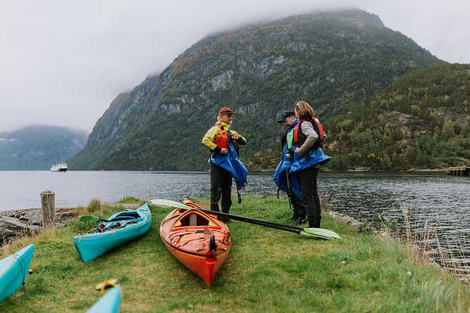 Kayak Tour with Waterfall Views in Geiranger - Three hours, with about two hours on the water
