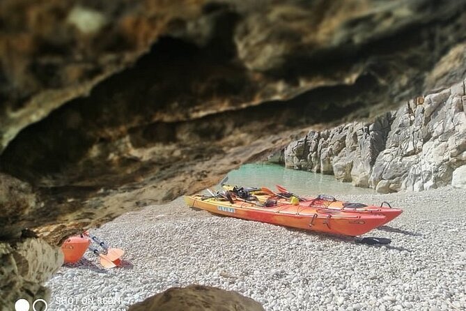 Kayak Trip to Hidden blue Cave, with lunch & fruits. - What to Pack for Mikros Gialos