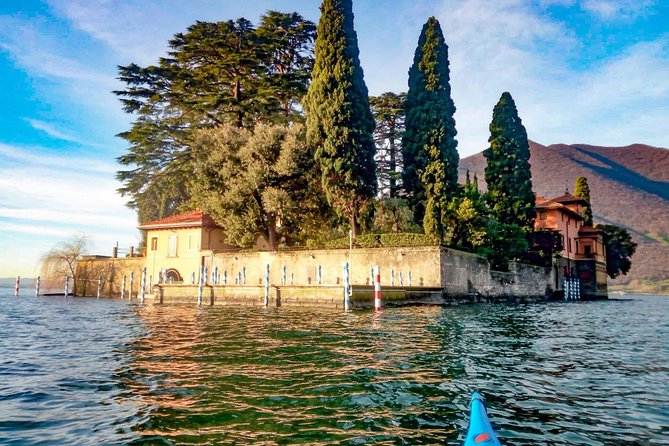 Kayak Trip to Monte Isola, on Iseo lake - Getting set with the kayak and safety briefing