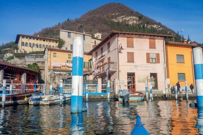 Kayak Trip to Monte Isola, on Iseo lake - The swim and kayak games