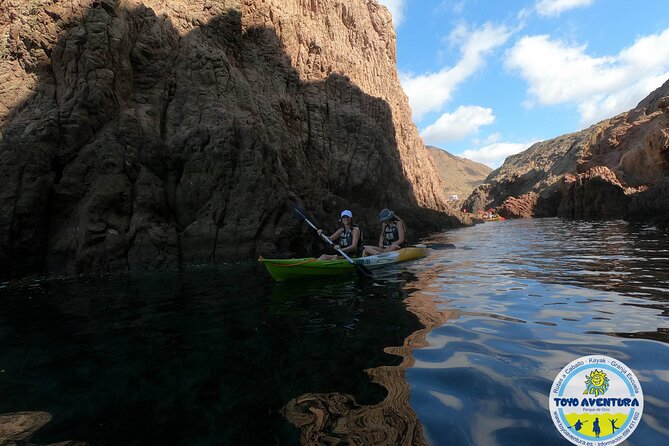 Kayak y snorkell por las mejores calas del Parque Natural Cabo de Gata - How the guiding feels in practice