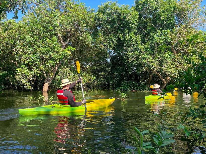 Kayaking & Floating Village in Siem Reap - Floating houses and the first kayak section