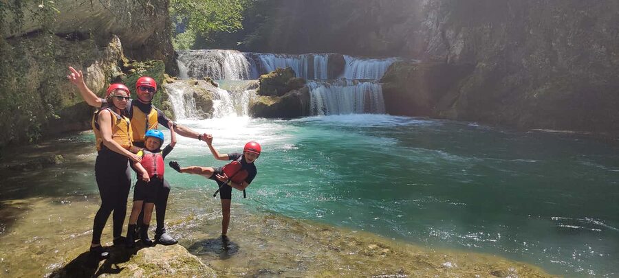 Kayaking Mreznica Waterfalls in Natural Monument - Starting at the Plitvice Outdoor base near Primišlje