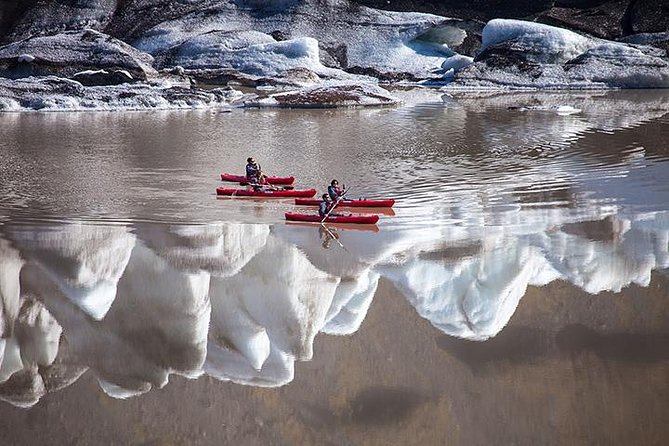 Kayaking on the Sólheimajökull Glacier Lagoon - Glacier stories that add meaning to the view