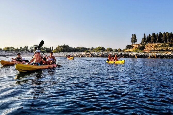Kayaking to Island Saint Jerolim with snorkeling activitie - Paddling past Štinjan’s old forts