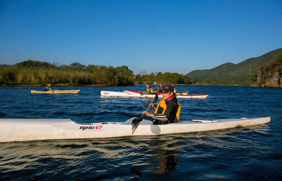 Kayaking tour with Local Guide( dry suit for winter) - A quieter side of Guilin, 25 kilometers from downtown