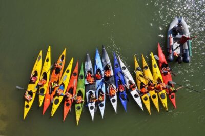 KayakTour or Rental+Premium Gear+QuickIntroCourse+Help