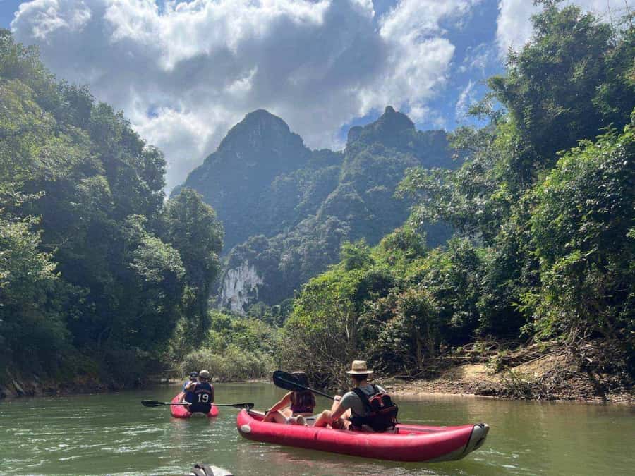 Khao Lak: Full-Day Khao Sok Jungle Walk and Canoeing Tour - Guides Make the Biggest Difference