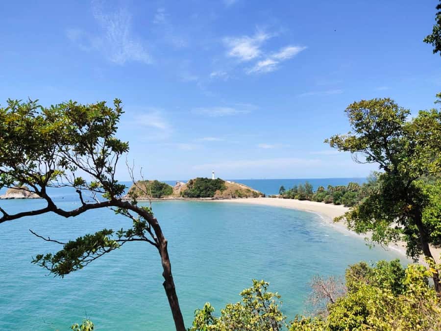 Ko Lanta: National Park, Old Town, and Mangrove Kayak Tour - Who will get the most from this Ko Lanta day