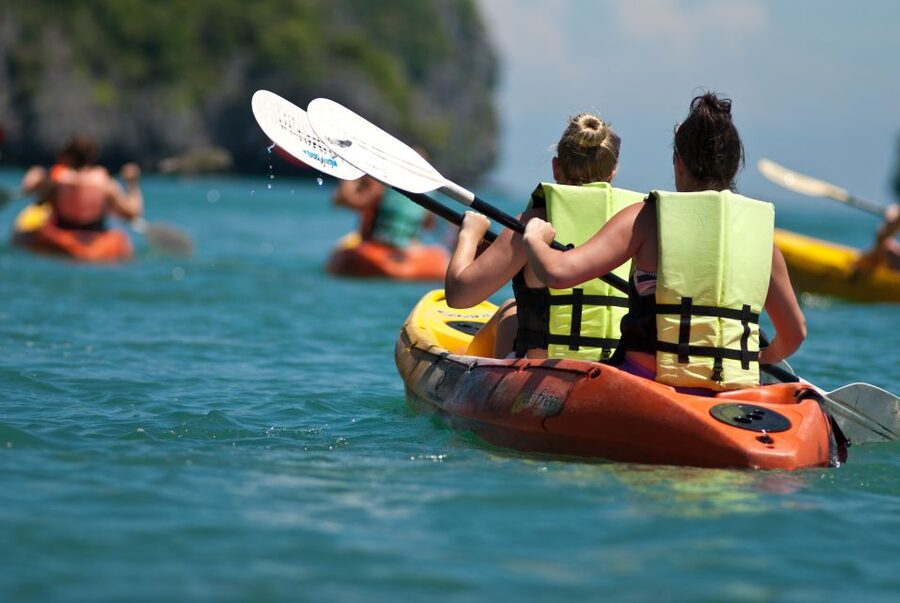 Koh Samui: Snorkeling and Kayaking by Speedboat - Should you book Koh Samui snorkeling and kayaking by speedboat?