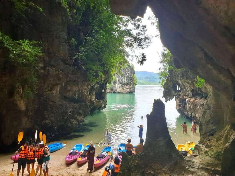 Krabi: A Kayaking Odyssey through Din Daeng Mangrove Maze - Who Will Enjoy This Krabi Kayaking Trip