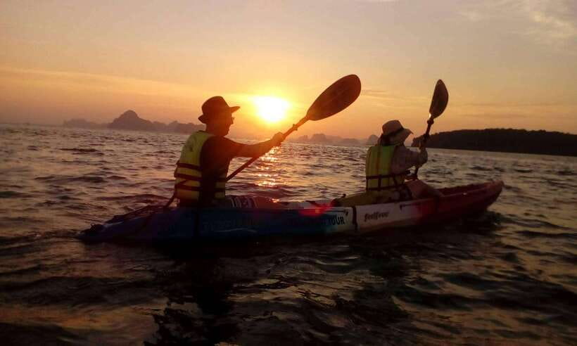 Krabi: Ao Thalane Sunset Kayak adventure (group of 10 max) - Paddling through mangroves, cliffs, and narrow water