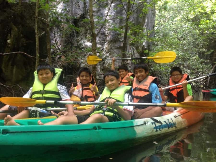 Krabi: Early bird kayak through Ao Thalane on private guide - Who should book this kayak trip