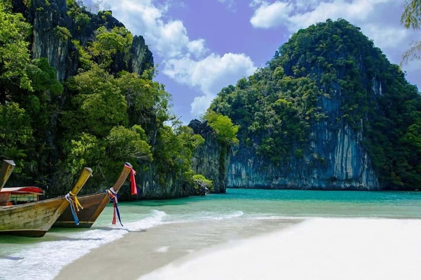 Krabi: Hong Island with Kayaking by speedboat - Hong Island by kayak