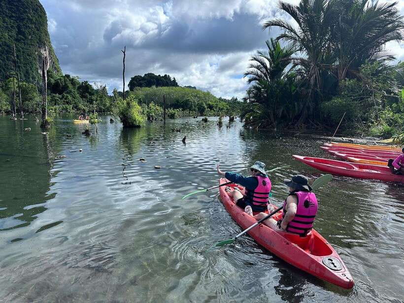 Krabi: Klong Root (Crystal lake) Kayaking tour - Swimming where fish gather
