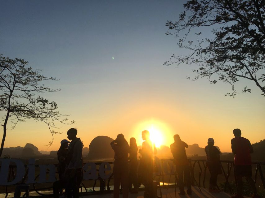 Krabi: Sunrise Breakfast & Kayaking at Khlong Nam Sai - What to bring for the mountain and the lagoon