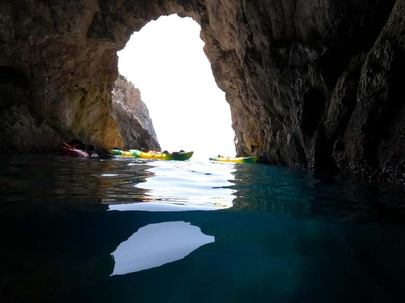 La Herradura: Kayak & Snorkel Tour Maro-Cerro Gordo Reserve - Why the cliffs are best seen from a kayak