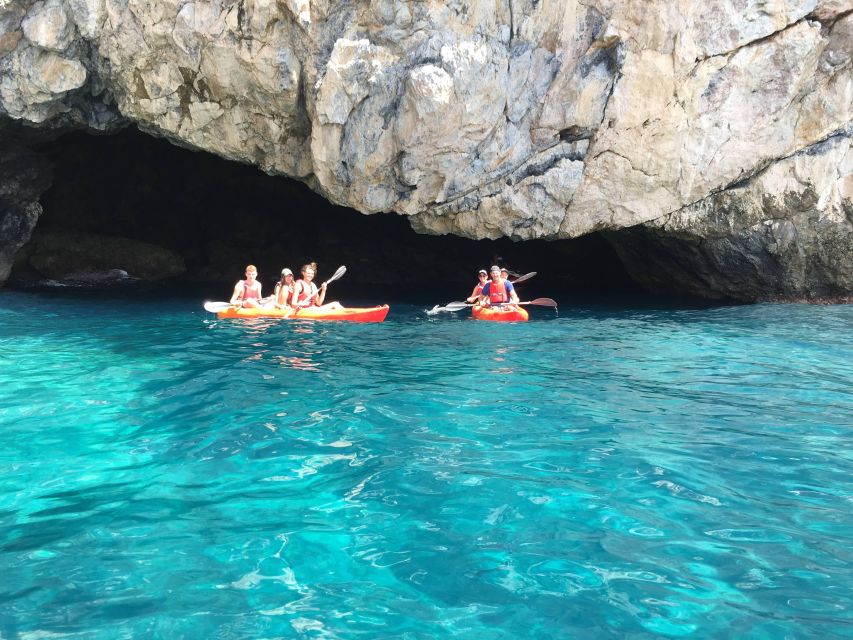 La Herradura: Kayak Tour in Cerro Gordo Natural Park - Weather, Gear, and What to Pack