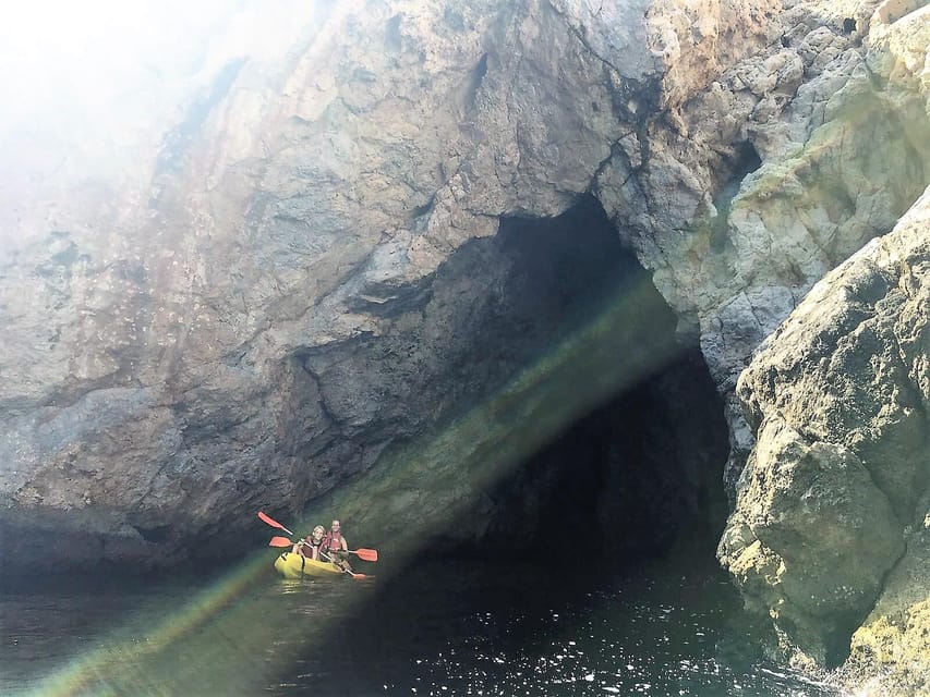 La Herradura: Kayak Tour in Cerro Gordo Natural Park - Who Will Enjoy This Coastal Outing