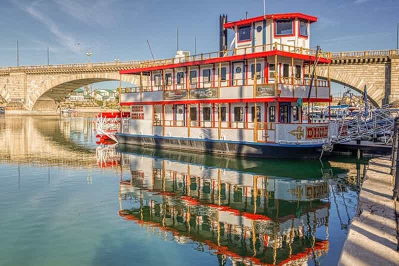 Lake Havasu: Sunset Cocktail Cruise on Paddle Wheeler - Sunset Views From the Indoor Cabin or Open Deck