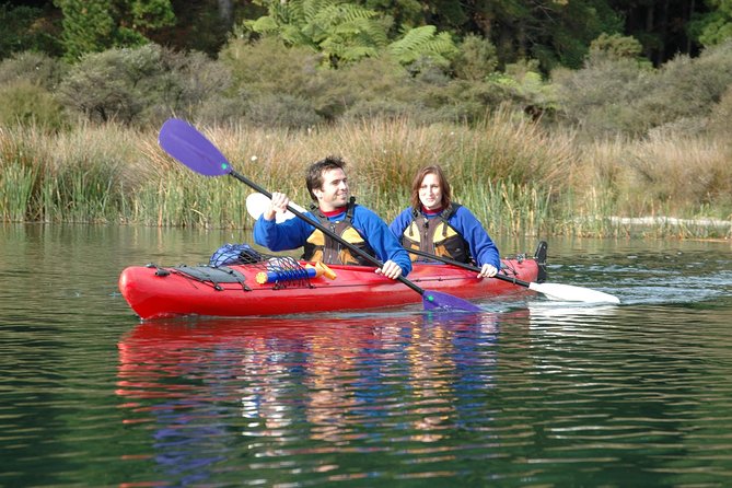 Lake Rotoiti Evening Kayak Tour including Hot Springs, Glowworm Caves and BBQ Dinner - A BBQ beside the hot springs