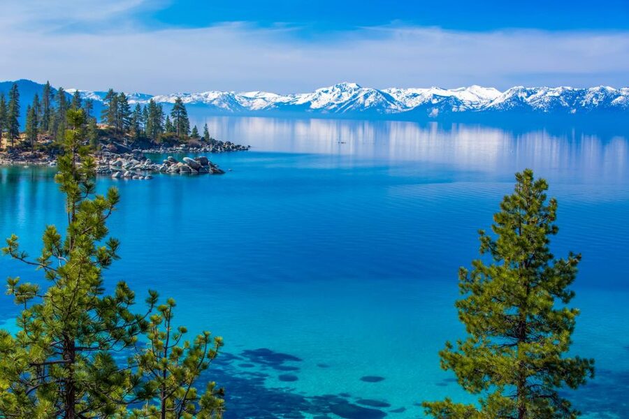 Lake Tahoe: Discover Kayaking or Paddleboarding Tour - Paddling along Lake Tahoe’s clear coastline