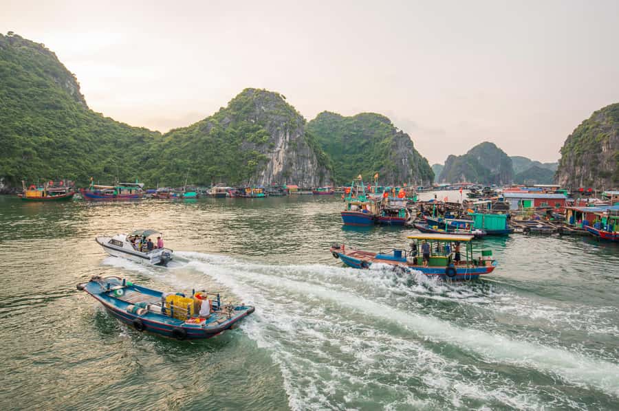 Lan Ha Bay - Kayaking 1 Day on cruise - Sunset on the Way Back to Cat Ba