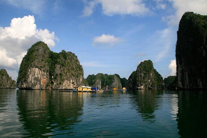 Lan Ha - Ha Long bay with local experts (small group guaranteed) - Quick take on the Cat Ba boat day