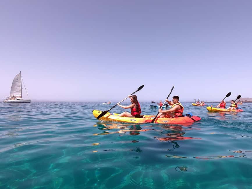 Lanzarote: Kayak and Snorkeling at Papagayo Beach - Snorkeling at Papagayo Beach