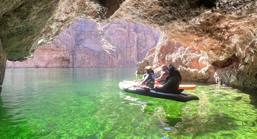 Las Vegas: Colorado River to Emerald Cave Half-Day Kayak - Meeting in Las Vegas and reaching Willow Beach