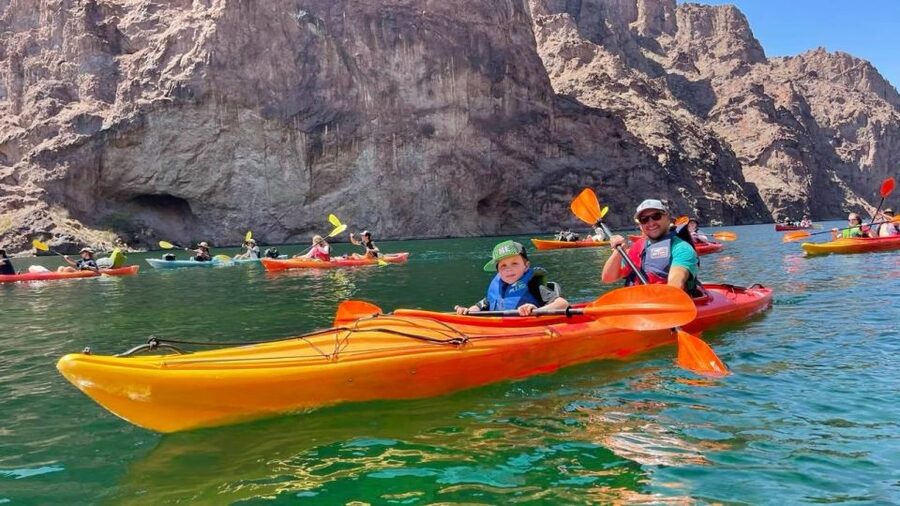 Las Vegas: Kayak Rental without Transportation - Key points to know before booking