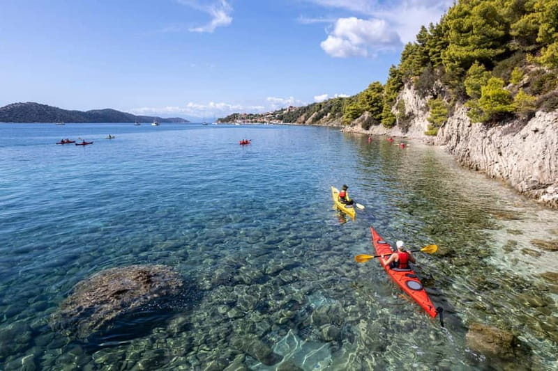 Lefkada:Nydri, Scorpios Kayak Odyssey Island Hopping - Lunch, iced tea, and a proper pause